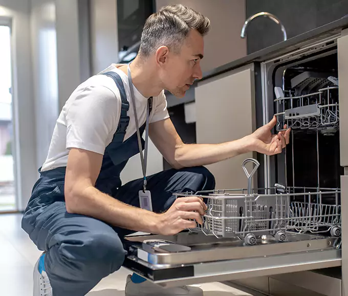 Why Dorchester Center Homeowners Pick Dorchester Center Appliance Pro for Every Dishwasher Breakdown?