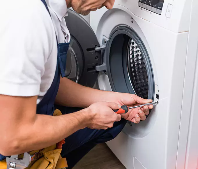 Why Dorchester Center Homeowners Trust Dorchester Center Appliance Pro for Same Day Clothes Dryer Repair?